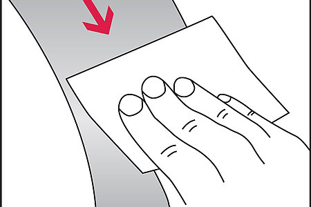 Illustration, die das gründliche Andrücken des Aluminium-Klebebands zeigt.